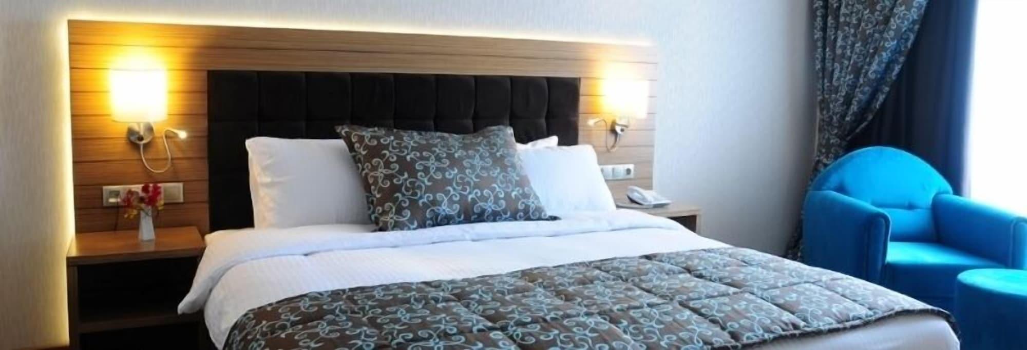 Marina Boutique Hotel 페티예 외부 사진
